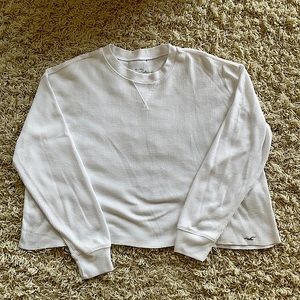 Hollister Cropped Sweatshirt